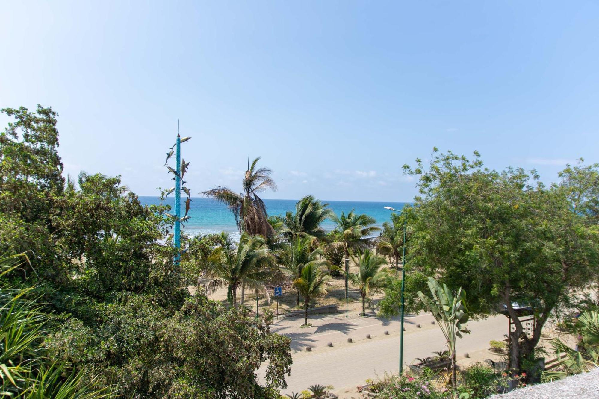 Hosteria Mandala Puerto López Buitenkant foto